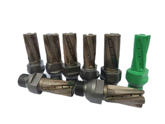 Hoogwaardige wolfraamcarbide-glasfreesmachine voor CNC-bewerking met precisie Diamantboorstuk 22 mm*6